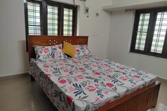 Sreehari 3-BHK Homestay 1 KM from Swaraj Round, Thrissur