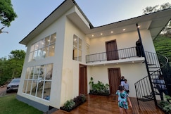 Max Crest Resort- Premium Organic Nature Hideout- Vagamon, Vagamon