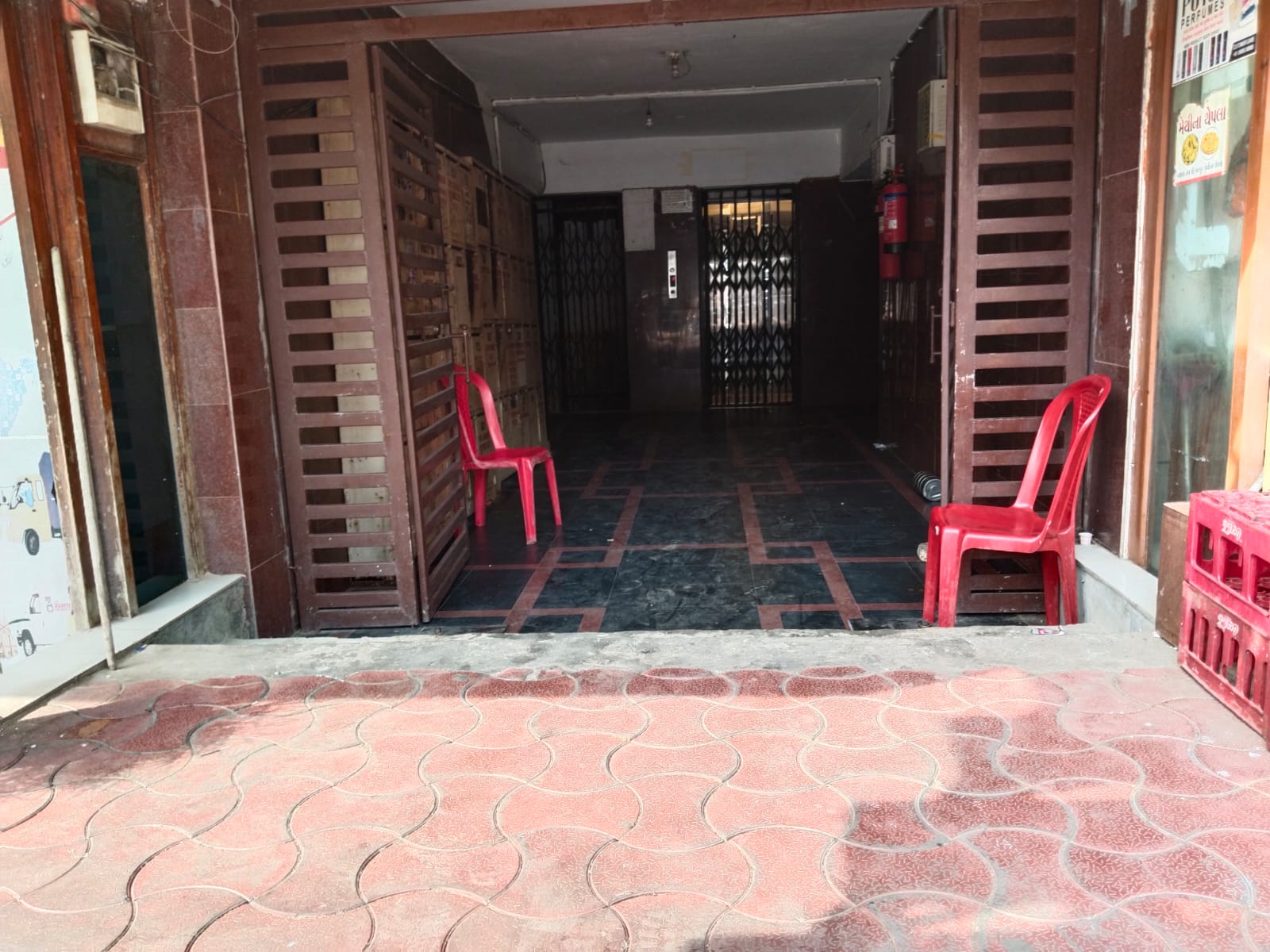 Hotel Skyland navrangpura - Tap to explore photos