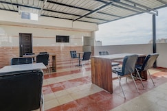 Hotel O Elite Lifestyle Red Rose Near 7d Voyage, Bangalore