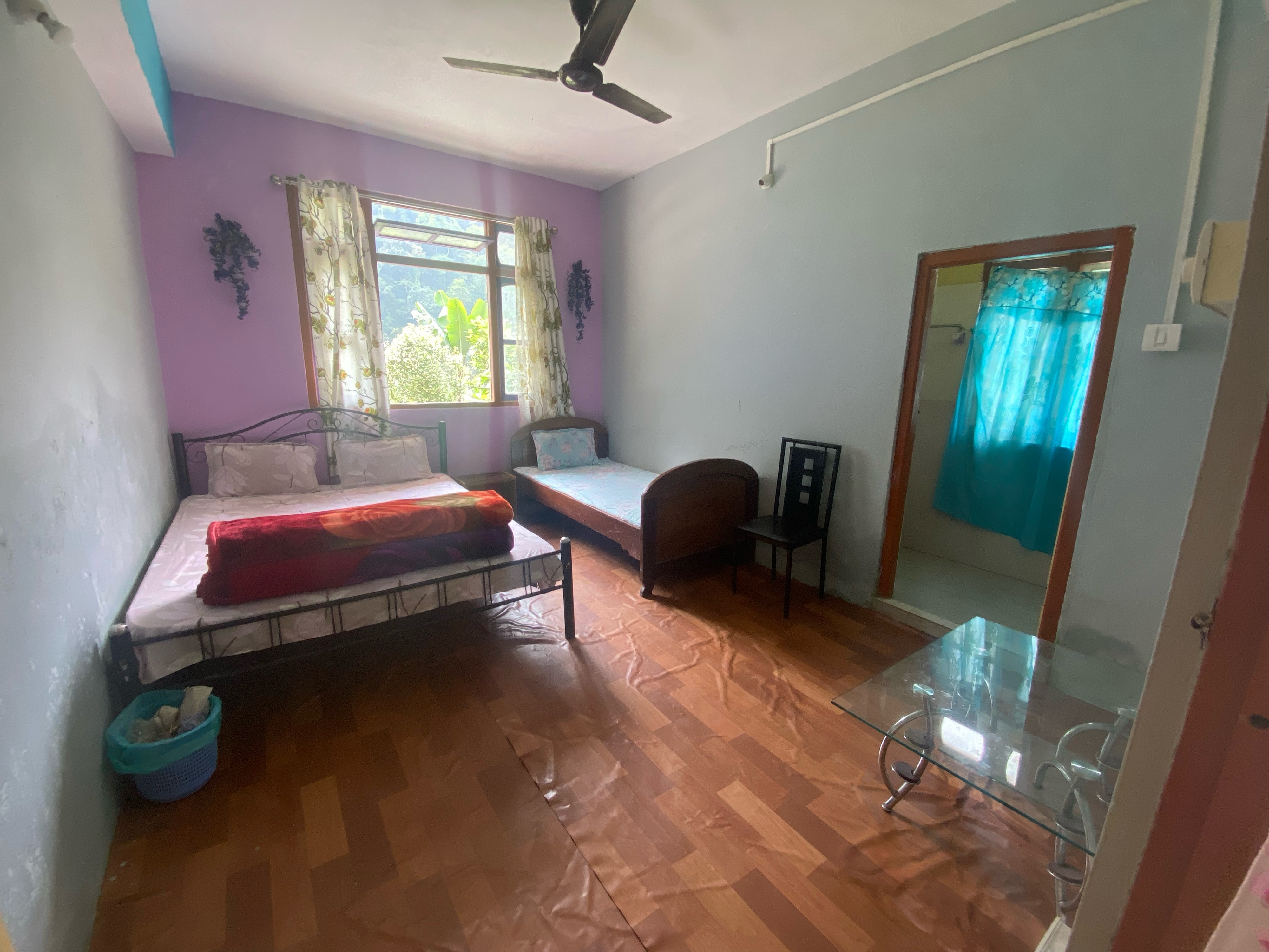 Rishikhola Tibet RW Home Stay - Tap to explore photos