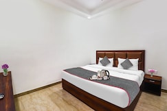 Hotel O Golden Grand, Agra