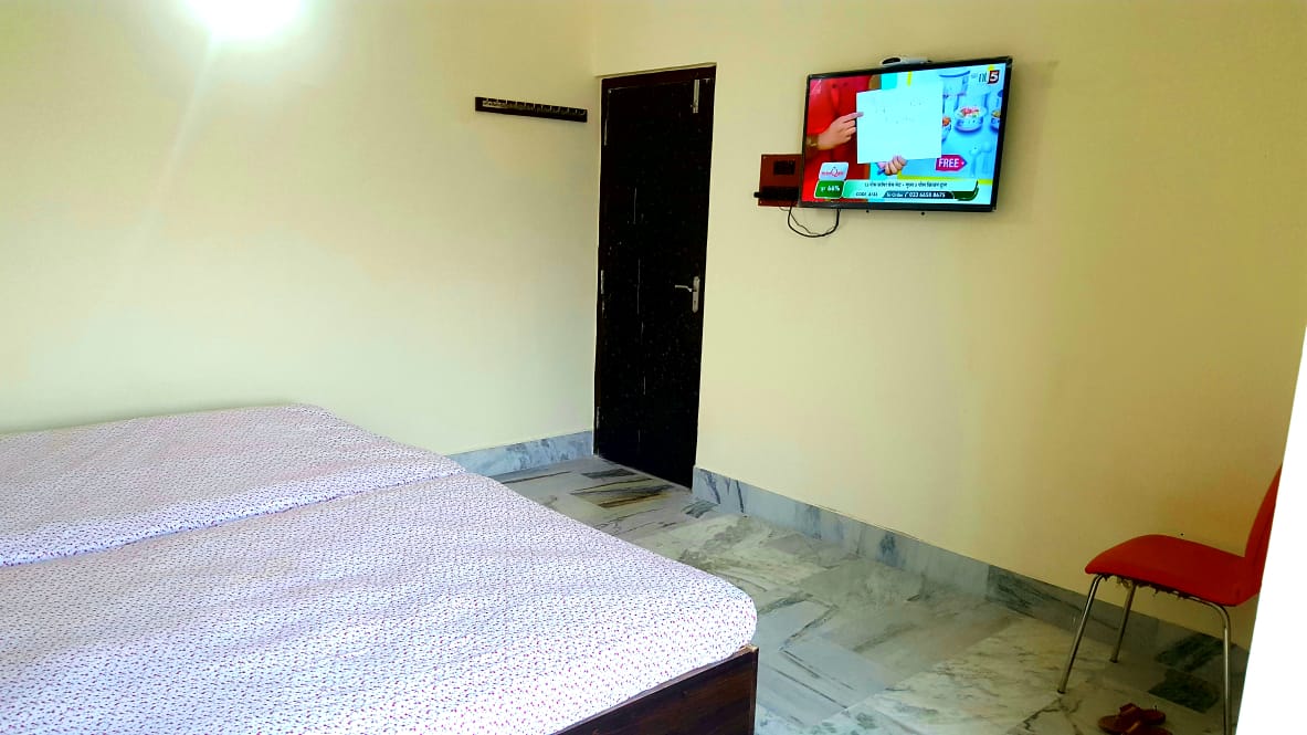 Dutta Villa - Tap to explore photos