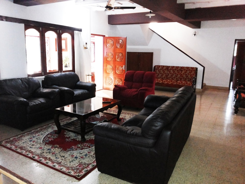 Manyatha Homestay - Mullayyanagiri Hill View. - Tap to explore photos