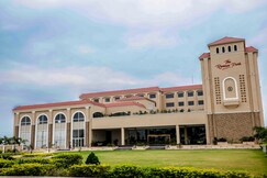 The Roman Park, Bhilai