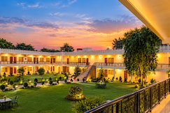 AapnoGhar Resort (Water Park & Amusement Park) Gurgaon, Gurgaon