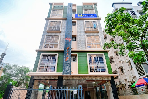 FabHotel The Lily - Nr. Bisarjan Ghat
