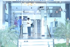 Hotel Shri Sai lodging and Banquet Hall, Nanded