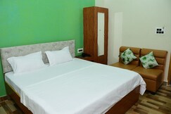 Renu paradise, Ayodhya
