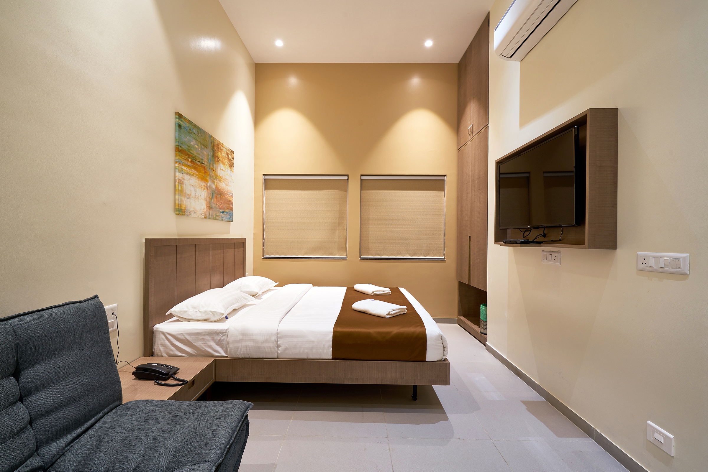Hotel Elite Inn