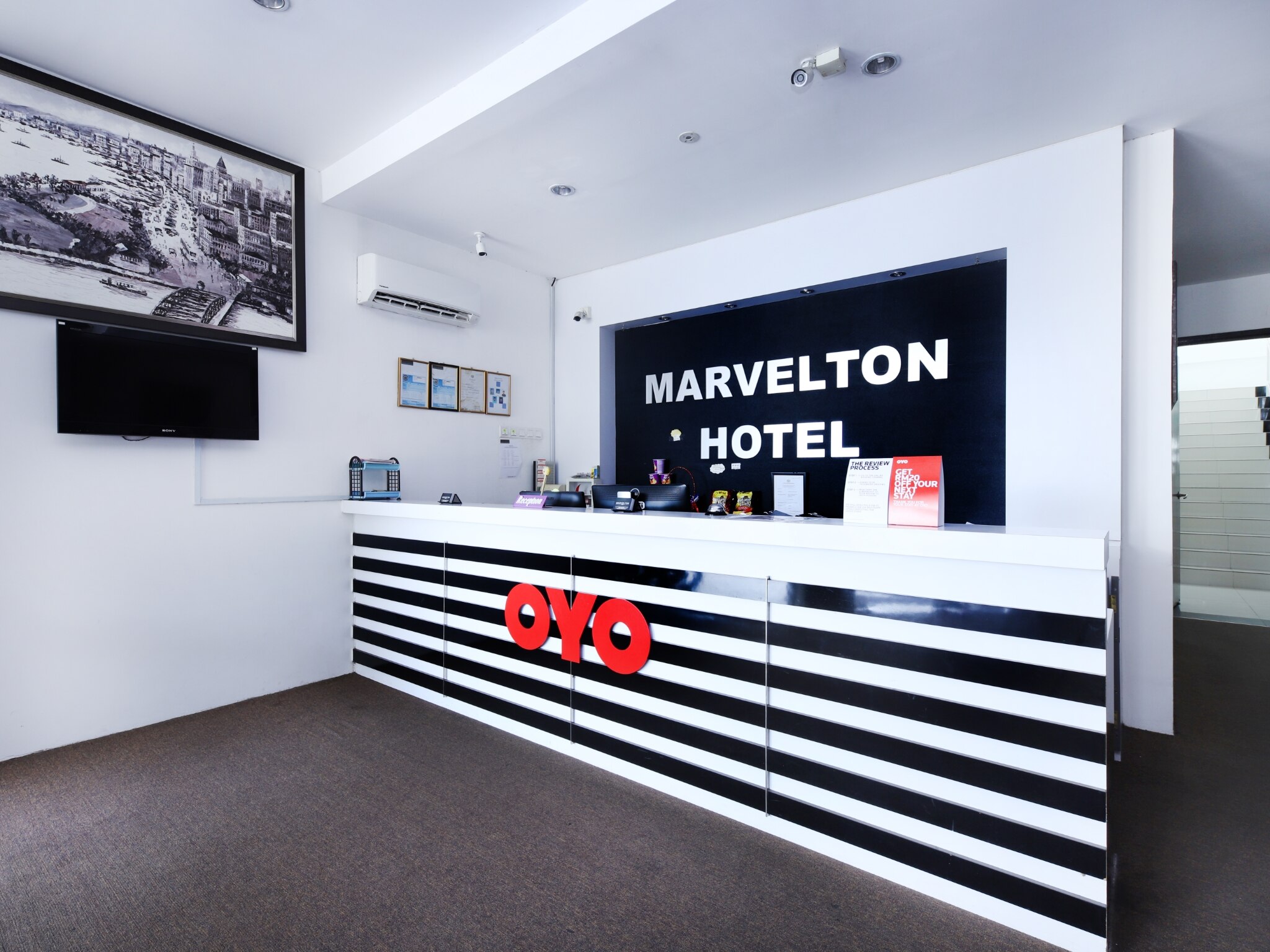 Oyo 442 Marvelton Hotel Deluxe Penang Price Address Reviews