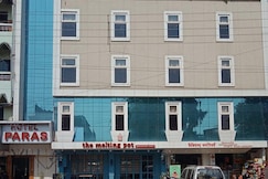 Hotel Paras, Jabalpur