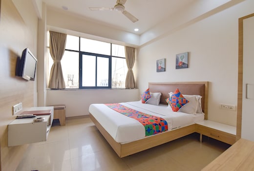 FabHotel Soham Palace