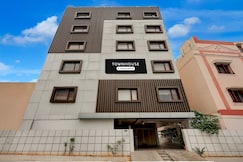 Townhouse V Hotel, Vijaywada