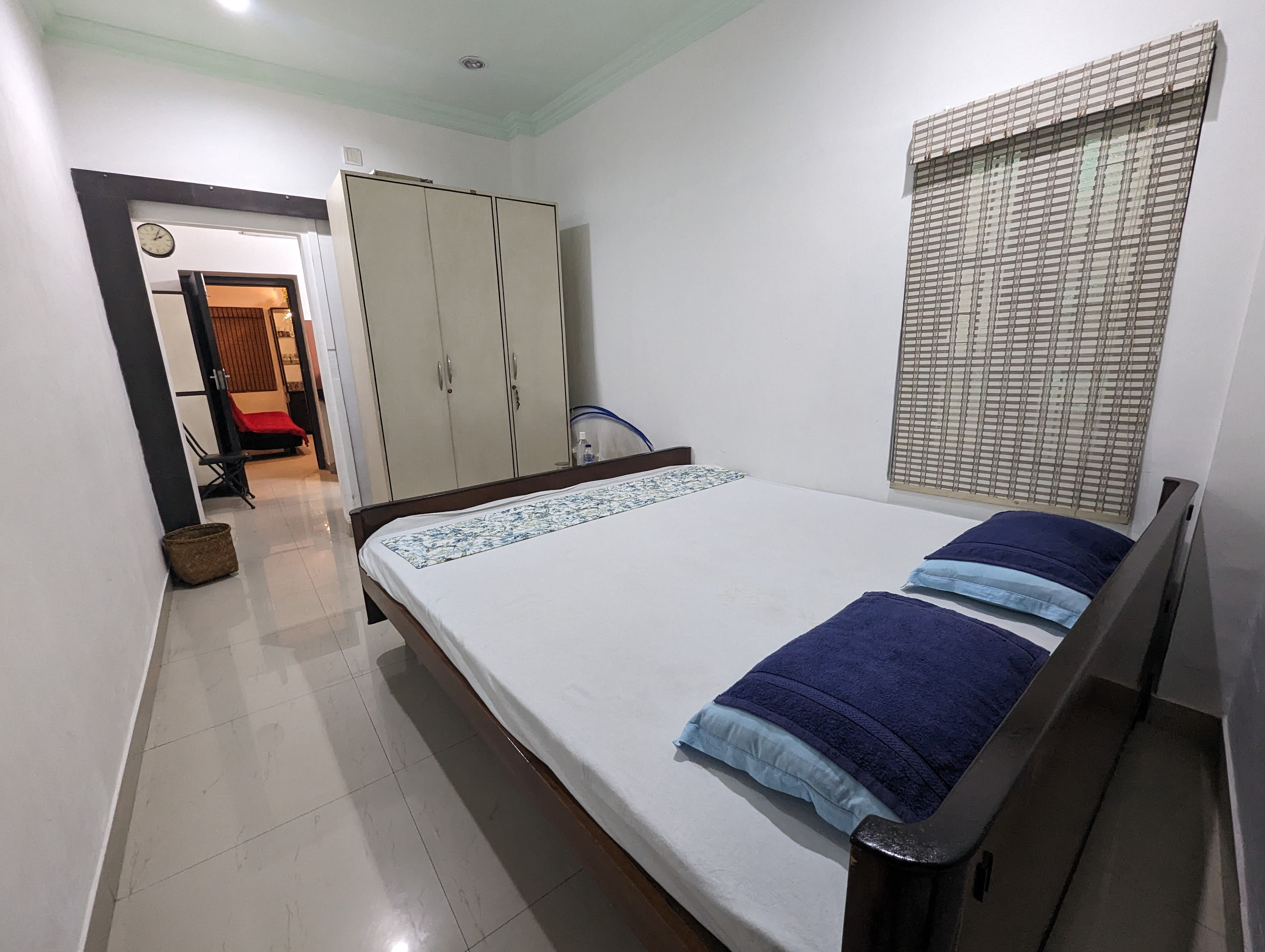 Fully Furnished 1 BHK Homestay with Care in South Kolkata - Tap to explore photos