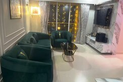 Beautiful 2 bed apartment at Lodha Splendora, Thane