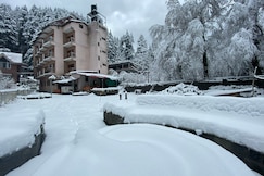 Hotel Ambika Residency Manali, Manali