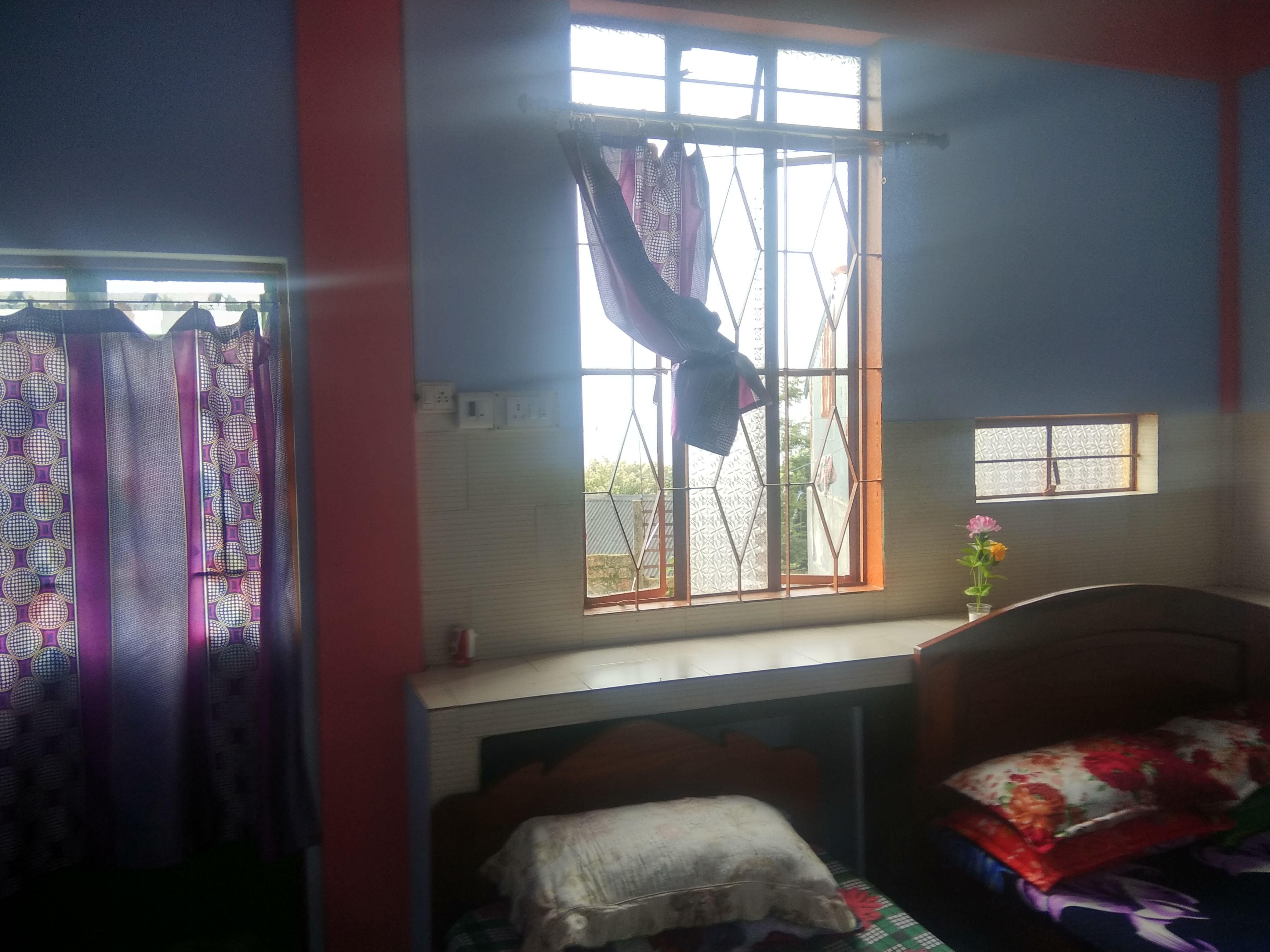 Resting Hub Homestay - Tap to explore photos
