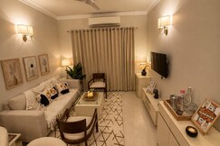 Sora Nest Cozy Retreat with Modern Comforts, Gurgaon
