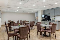 Best Western Plus New England Inn & Suites, Hartford