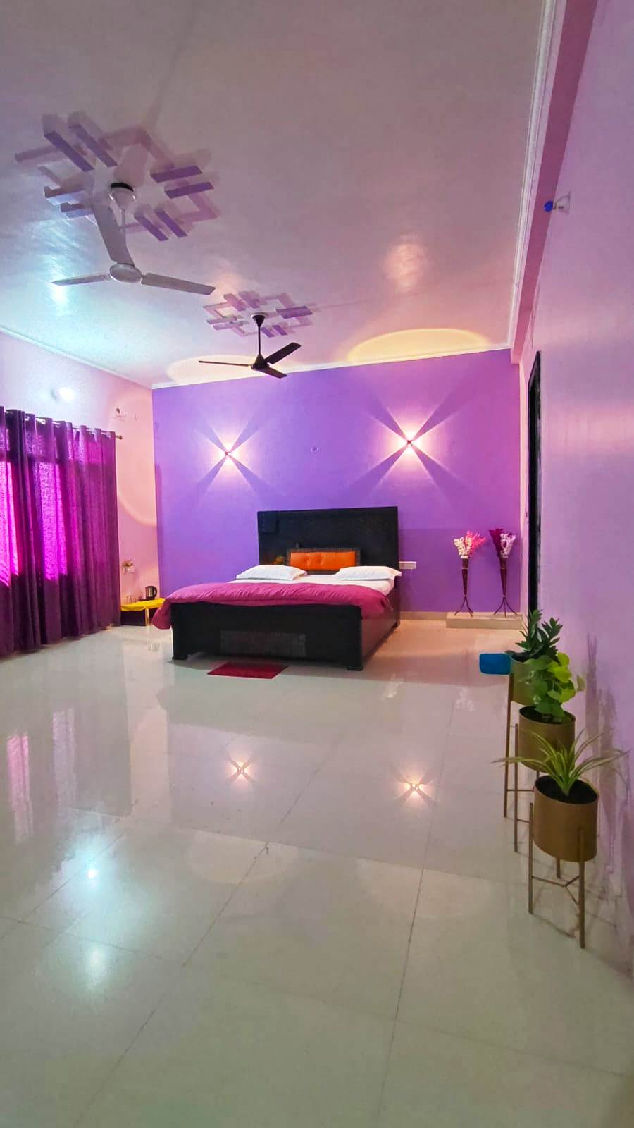 Neelanchal Homestay - Tap to explore photos