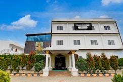 Super Townhouse Oak Sri Mahadeshwara Convention Centre Formerly Shri Aprameya Resort, Mysore