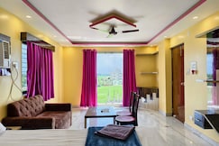 Hotel Somraj, Tarapith