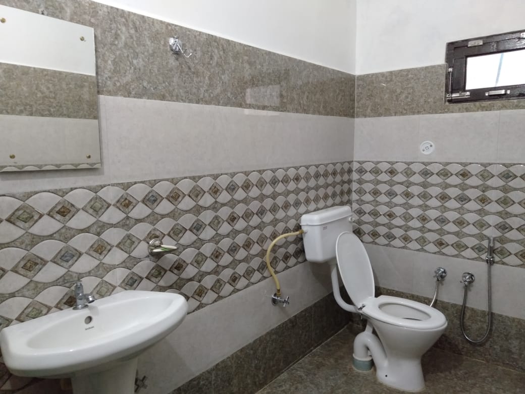 Hotel Maa Bhawani - Tap to explore photos