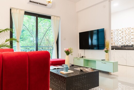 Comfy 1bhk apartment in Assagao with pool