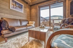 Luxurious 4-room with pool, gym, spa and parking, Chamonix