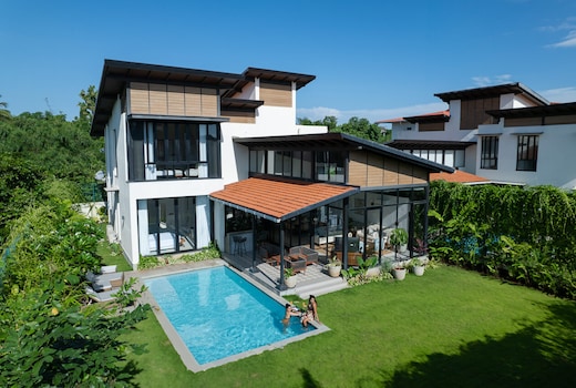 LohonoStays Siena Villa G