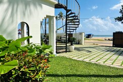 Laguna Blu Beach Villa, Thrissur