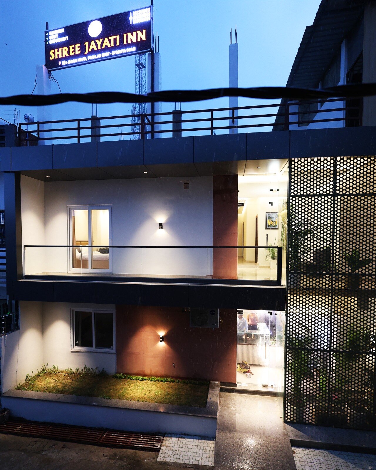 Hotel Shree Jayati Inn Ayodhya - Tap to explore photos