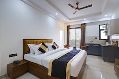 Hotel royal residency medanta sector 39 gurgaon, Gurgaon