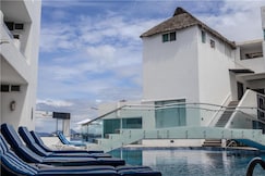 Best Western Plus Luna del Mar, Casimiro Castillo