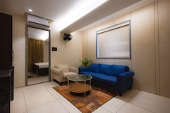 Nirrtul Legacy 2BHK Apartment Cozy Quite, Surat
