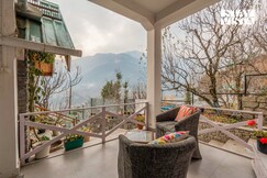 StayVista at 4 Rooms @ Tulip Terraces, Manali