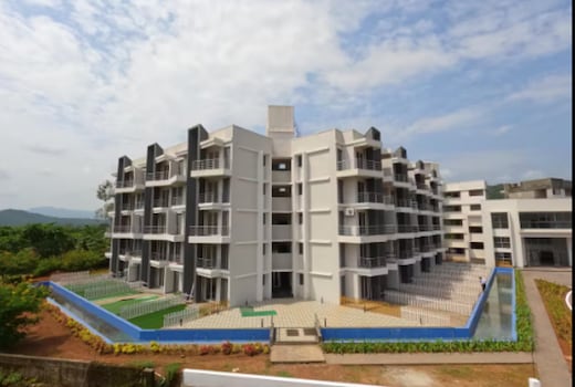 Ivy Bliss Studio with Private Pool, B 13, Karjat