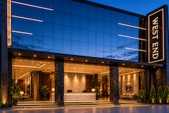 Hotel West End @ Delhi Airport By Luxury Group, Delhi