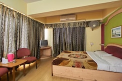 Hotel Gayathri Comforts, Puttaparthi
