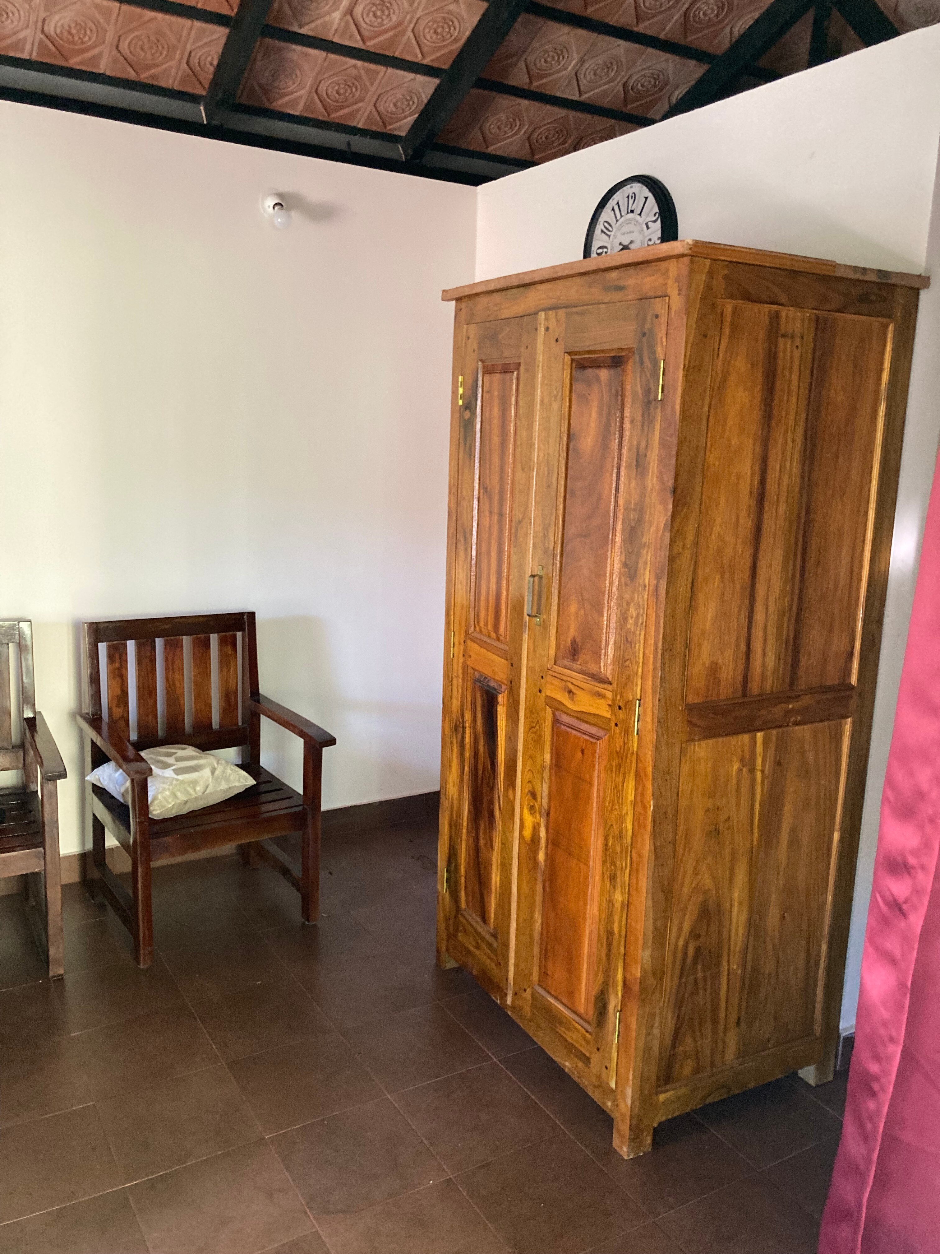 Hemeloka Homestay | Rooms & Meals - Tap to explore photos