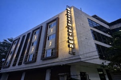 Hotel Mid Town, Raigarh