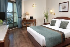 Crowne Plaza HAIFA, Haifa