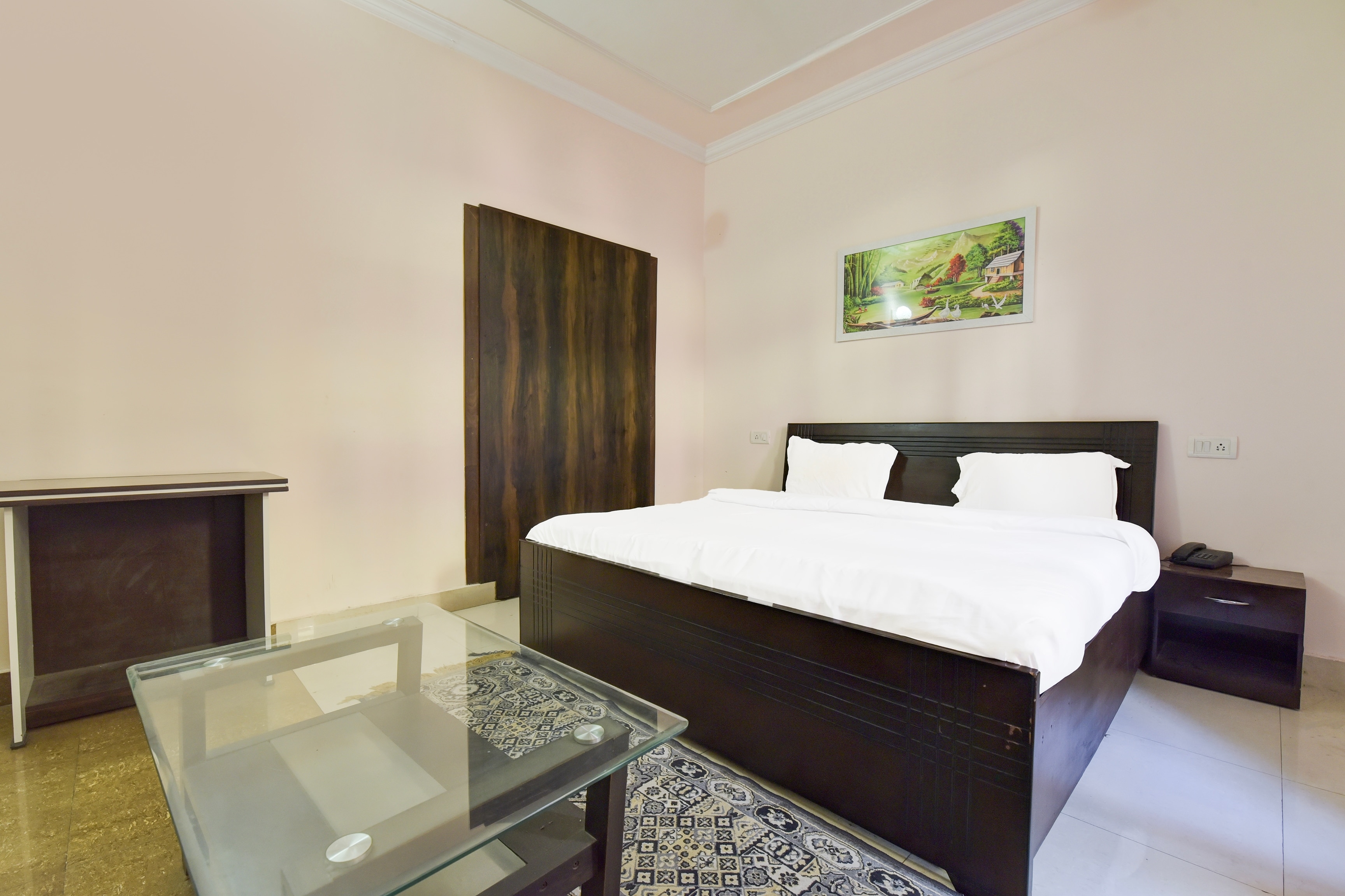 Hotel O Homewood Suites And Guest House - Tap to explore photos