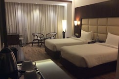 Nishuraj Resort, Suratgarh