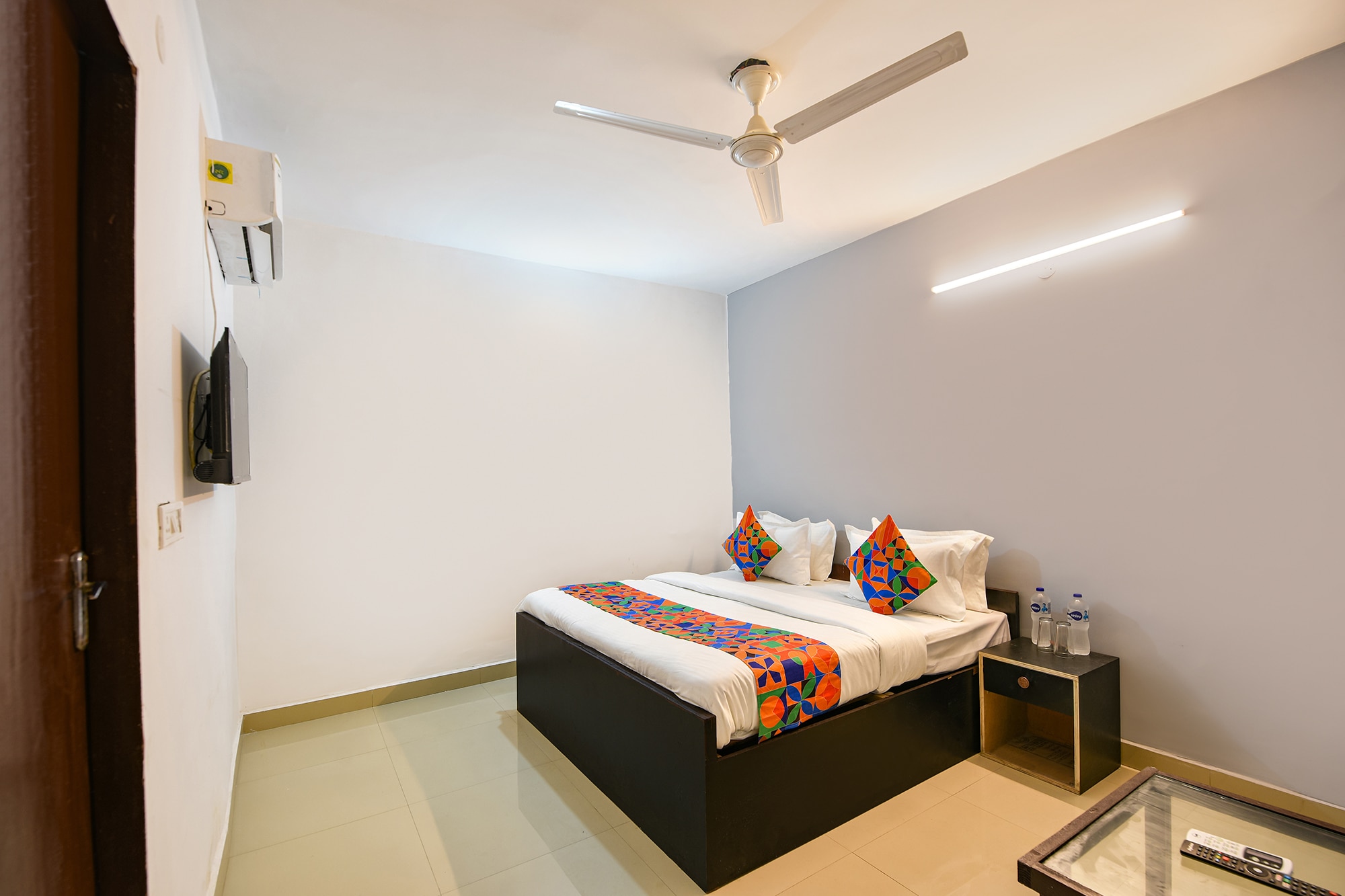 FabHotel Krishna Residency - Near Skin Institute And School Of Dermatology - Tap to explore photos