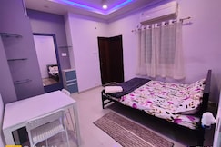 AweNest Homes - Private 1BHK - CKN102 By AweNest Homes, Hyderabad
