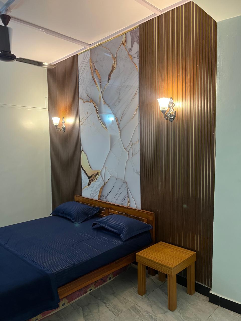 Dolphin House Beach Resort 5