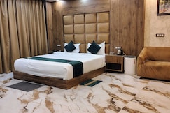 Hotel O HOTE V-SQUARE, लखनऊ