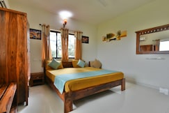 Monarch Suites 1 BHK Pool Apartment, Goa